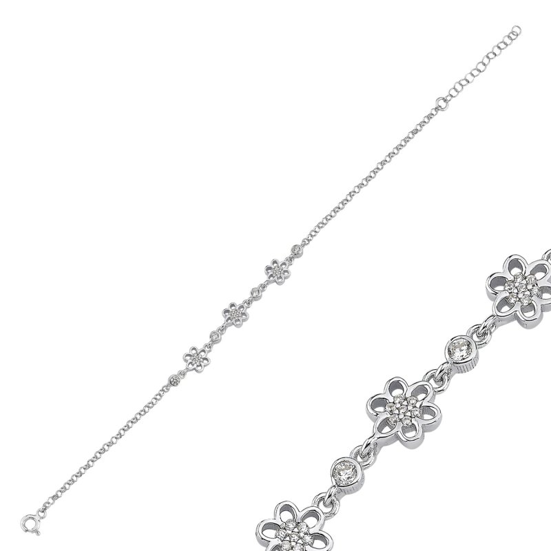 Flower Motif Cubic Zirconia Chain Bracelet - B107844